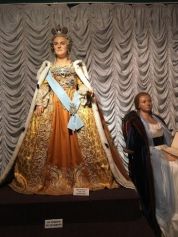 9-Rus02-GoldenRing32